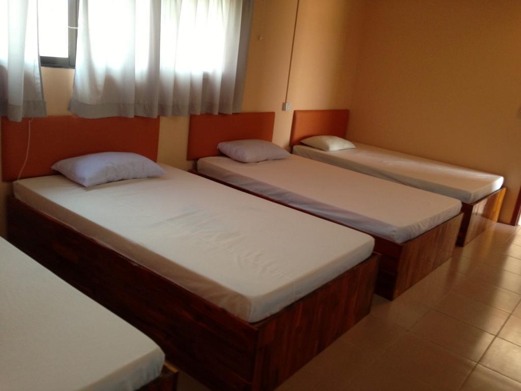 Grand View Guesthouse Phnom Penh Phòng bức ảnh